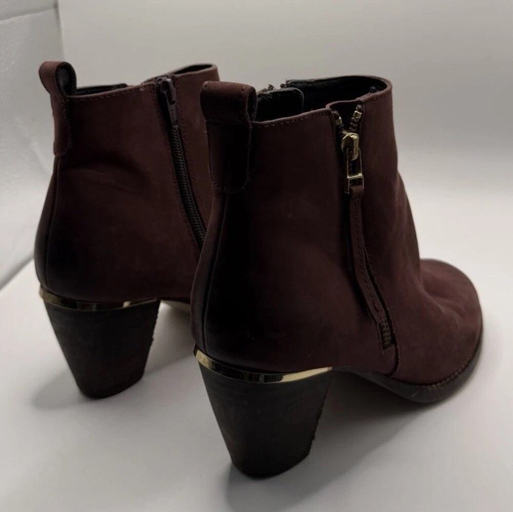Steve Madden Women 8M Plum Burgundy Wantagh Distressed Leather Heel Booties